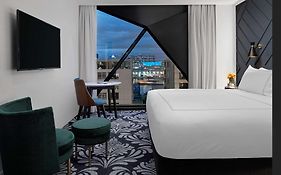 West Hotel Sydney, Curio Collection By Hilton